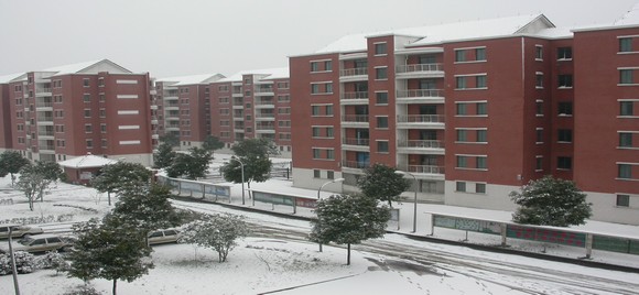 上海杉达学院