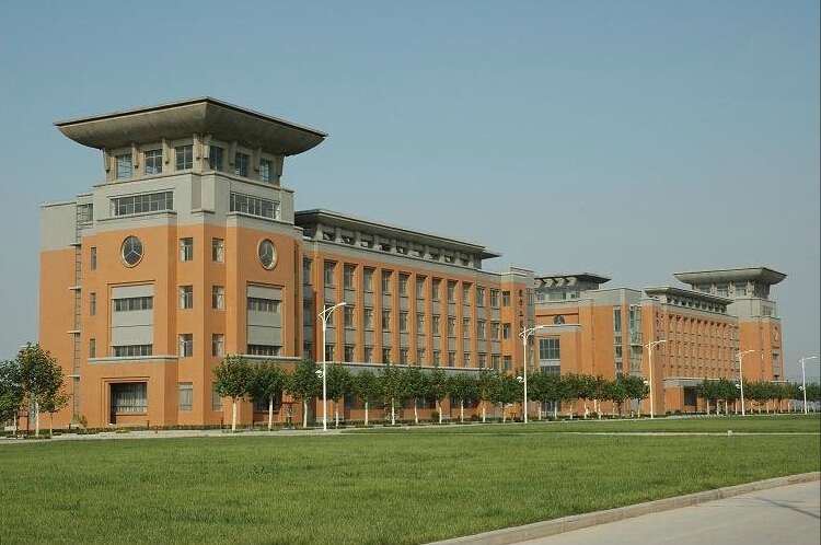 郑州商学院