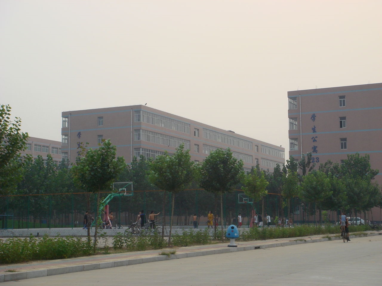 邢台医学高等专科学校
