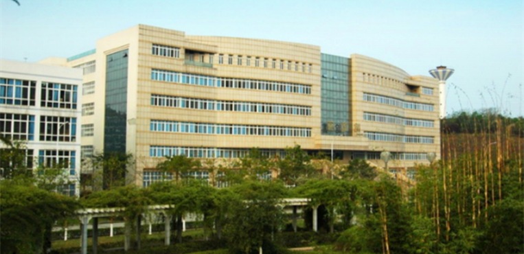 西华师范大学