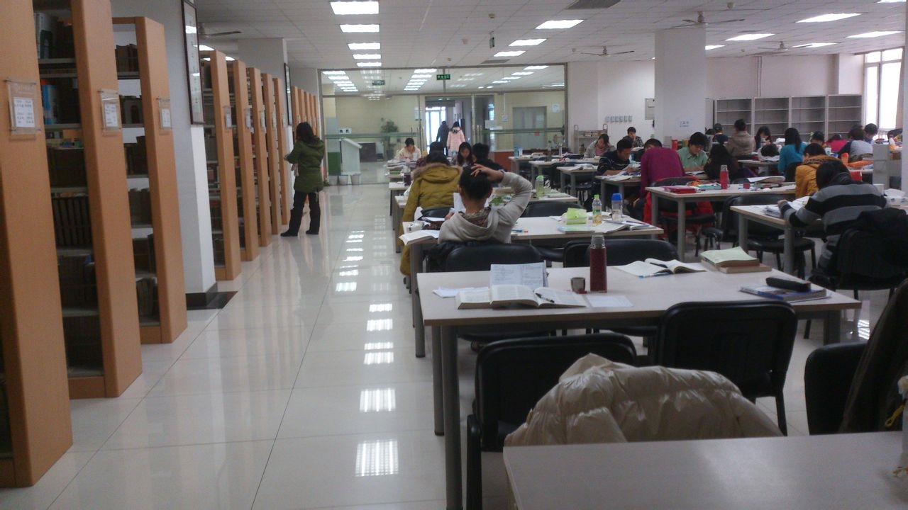 北京中医药大学图书馆工作待遇怎么样?非编制